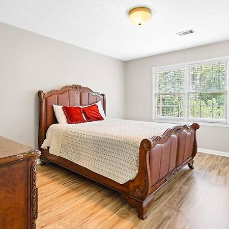 Lovely 5Bed, 3-Fullbath ! 5Min To Free Way I-85 Lawrenceville Exteriör bild