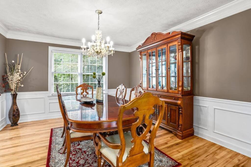 Lovely 5Bed, 3-Fullbath ! 5Min To Free Way I-85 Lawrenceville Exteriör bild