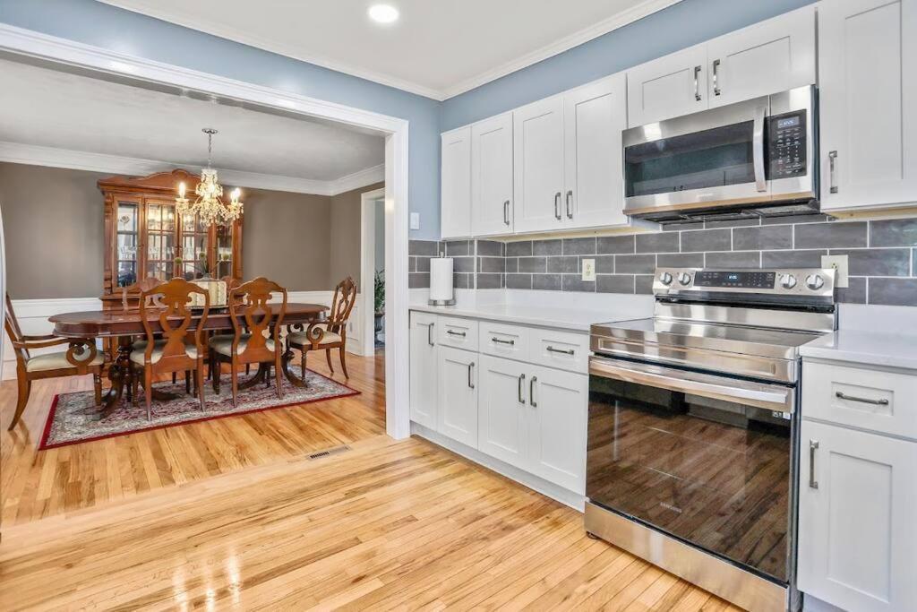 Lovely 5Bed, 3-Fullbath ! 5Min To Free Way I-85 Lawrenceville Exteriör bild